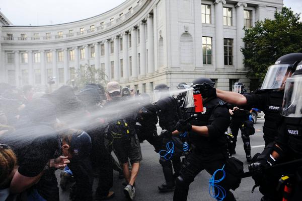 perpper spray at dnc